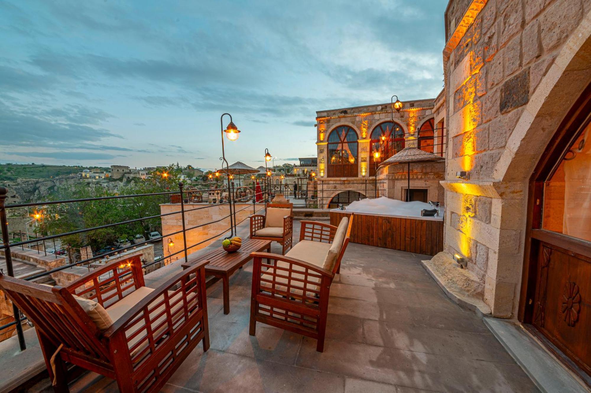 Capp Royal Hotell Ürgüp Exteriör bild